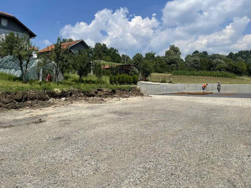 Gračanica: Početak radova na igralištu